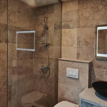 Tata Guest house 4*